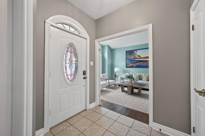 176 Optimist Park Drive • London South, ON photo 5
