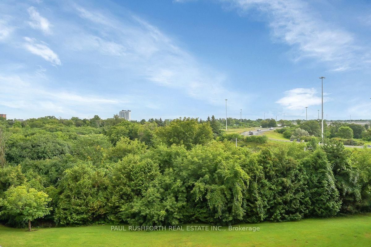 905 Beauparc Pvt Private • #321 • Ottawa, ON photo 18