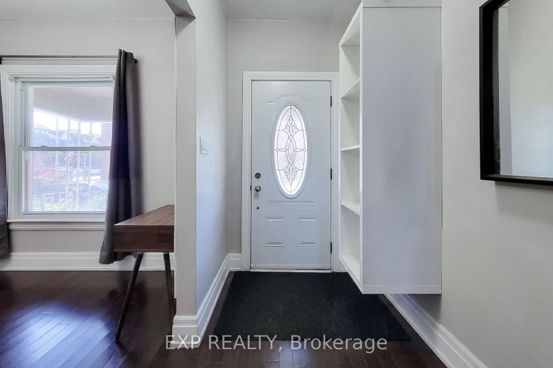 82 Gibson Avenue