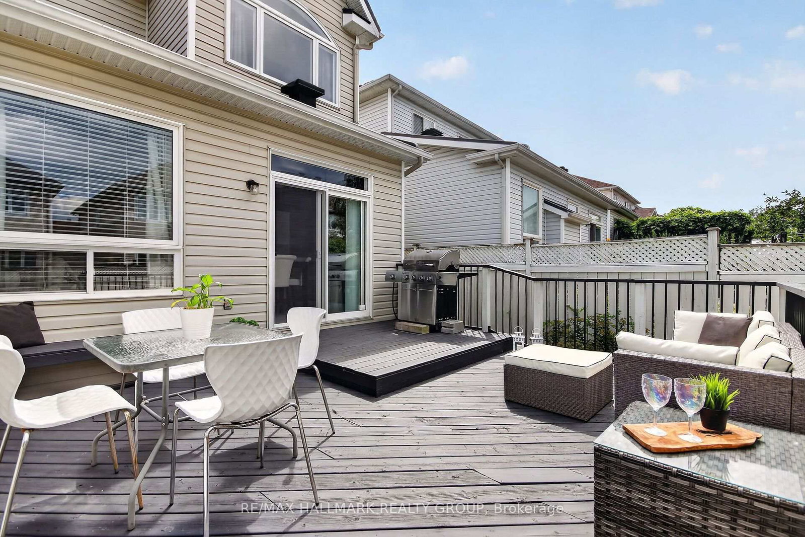 222 Deercroft Avenue • Nepean, ON photo 39