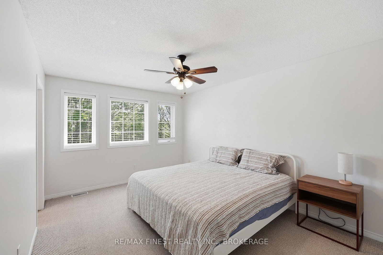 416 Fieldstone Drive • Kingston, ON photo 19