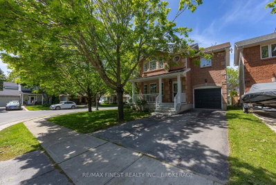 416 Fieldstone Drive • Kingston, ON photo 2