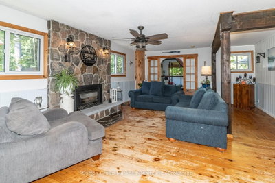 26 Sugar Maple Lane • Huntsville, ON photo 9