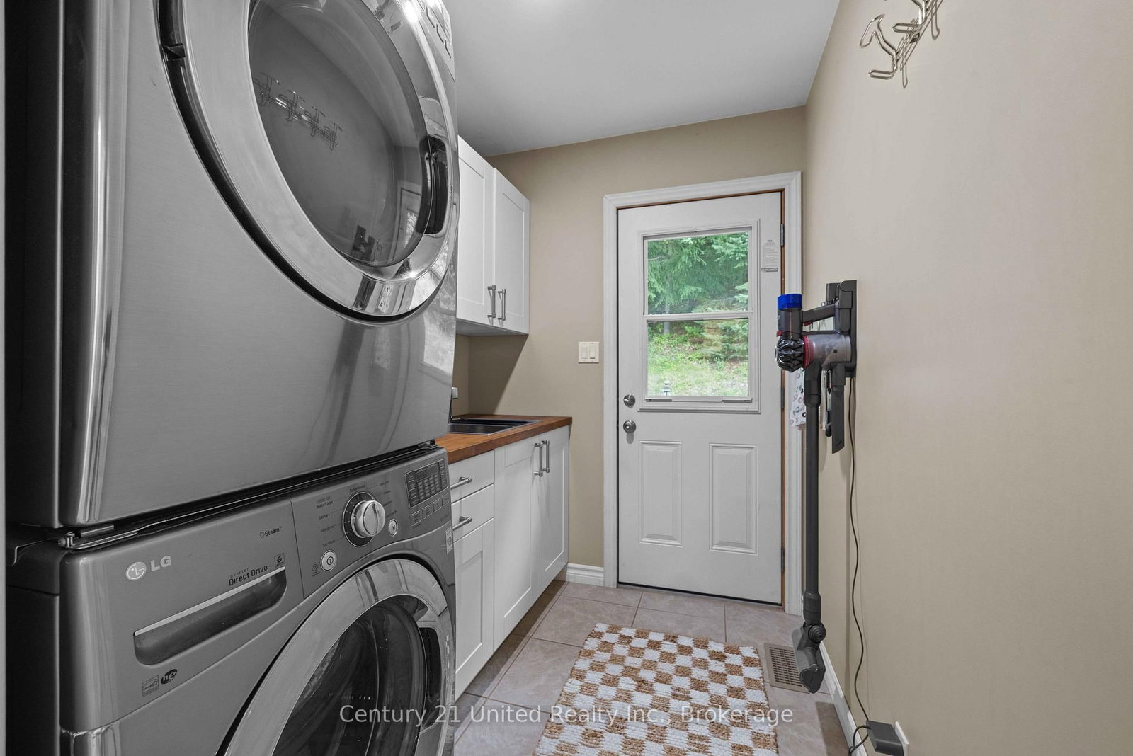 670 County Road 26 • Brighton, ON photo 20