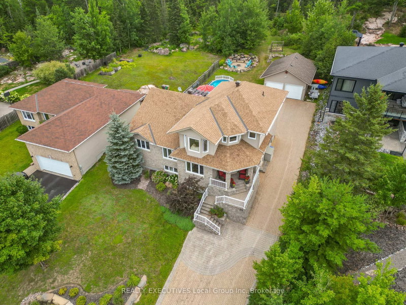 124 Fairway Drive