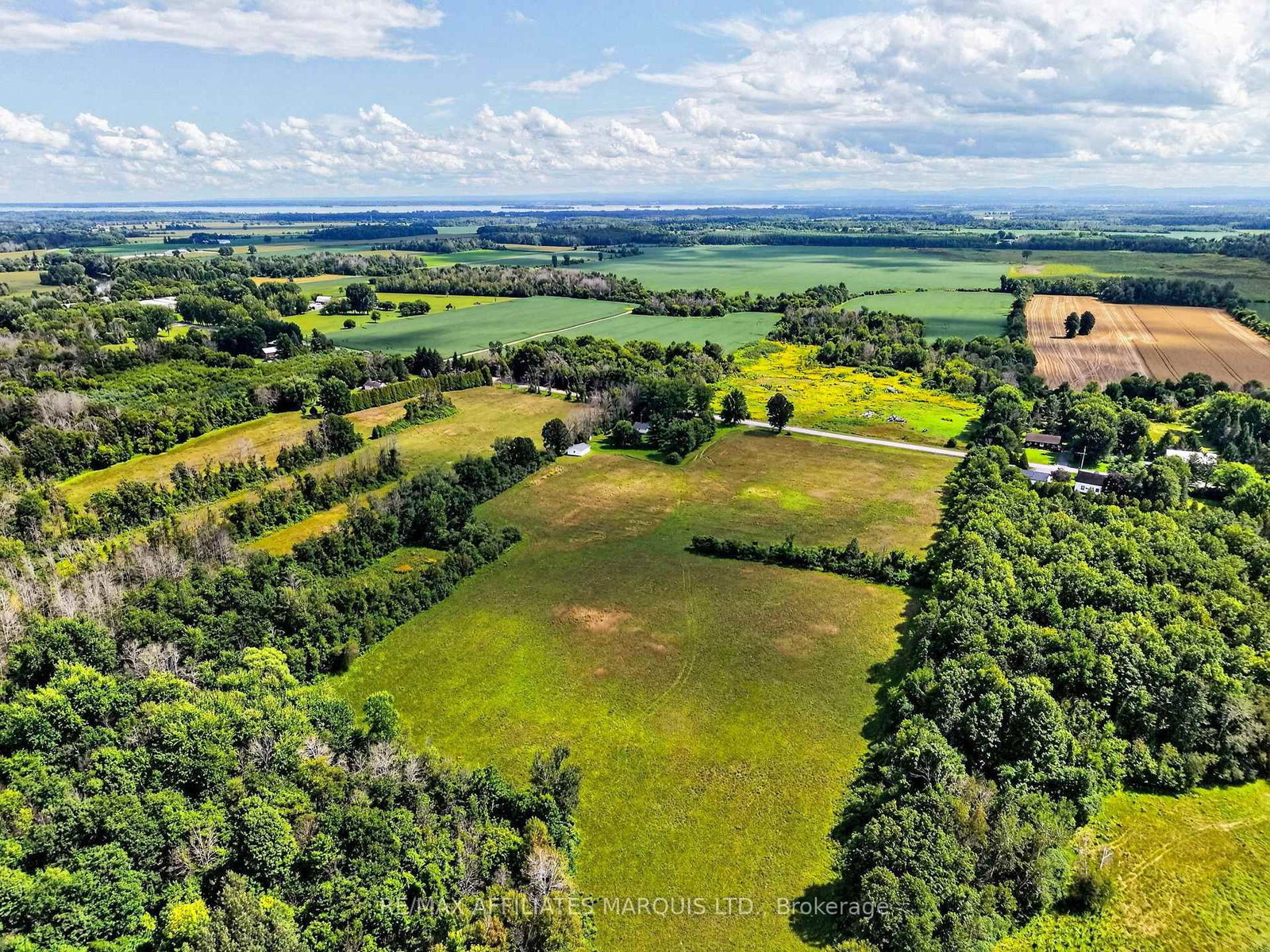 19485 Glen Road • South Glengarry, ON photo 12