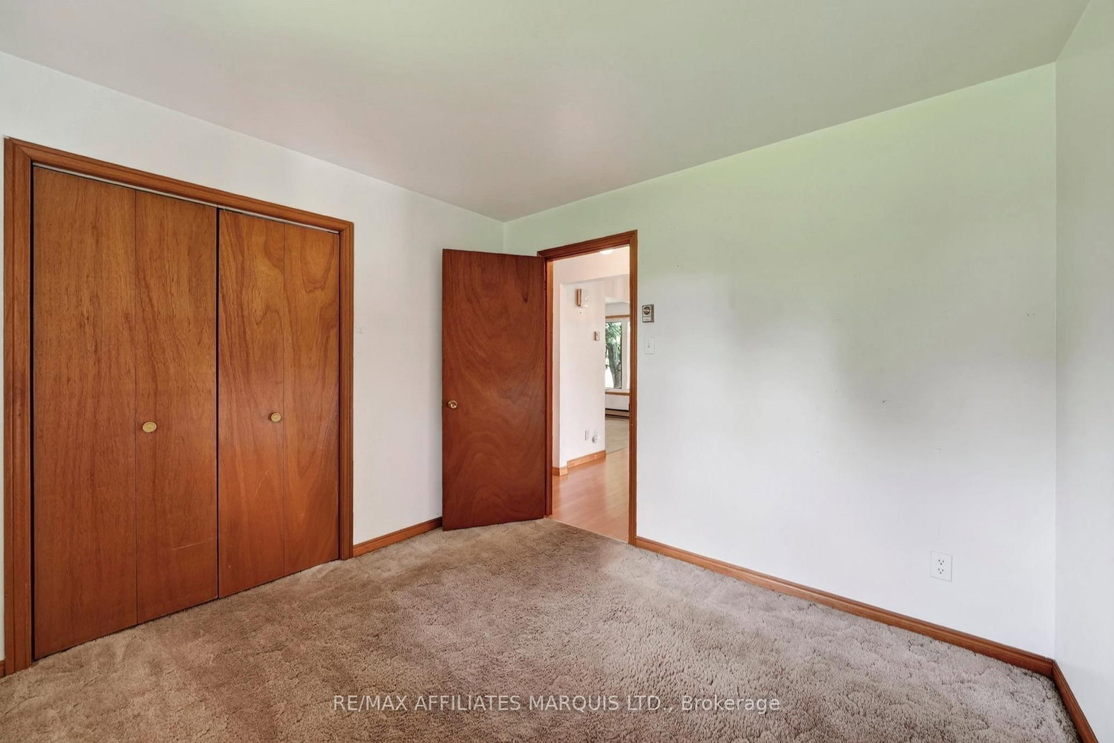 19485 Glen Road • South Glengarry, ON photo 24