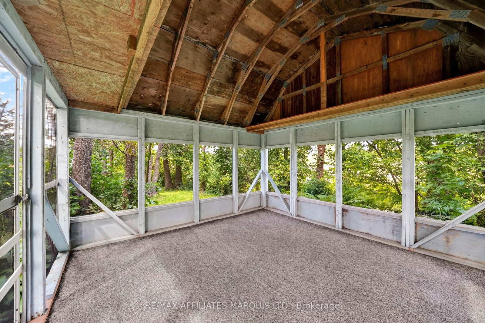 19485 Glen Road • South Glengarry, ON photo 40
