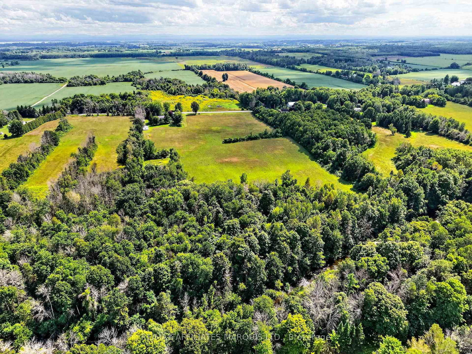 19485 Glen Road • South Glengarry, ON photo 42