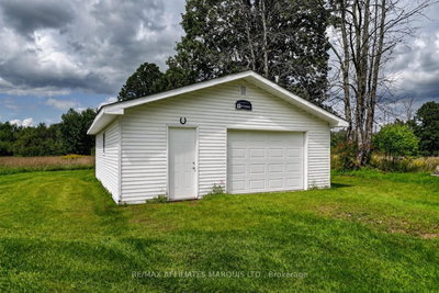 19485 Glen Road • South Glengarry, ON photo 8