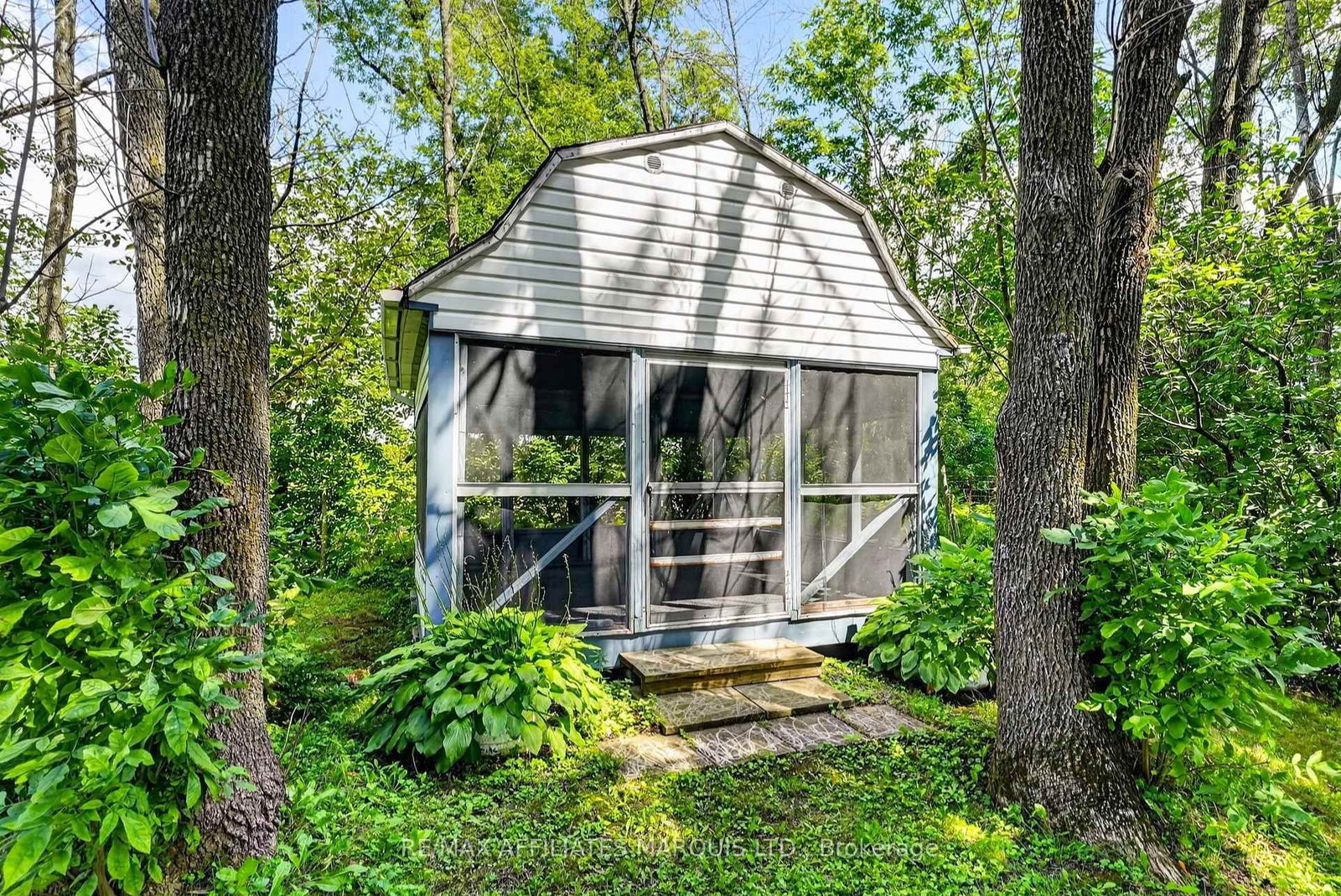 19485 Glen Road • South Glengarry, ON photo 9