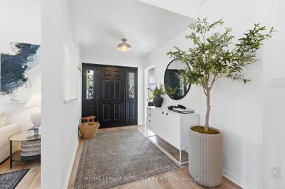 125 West Ridge Drive • Ottawa, ON photo 4