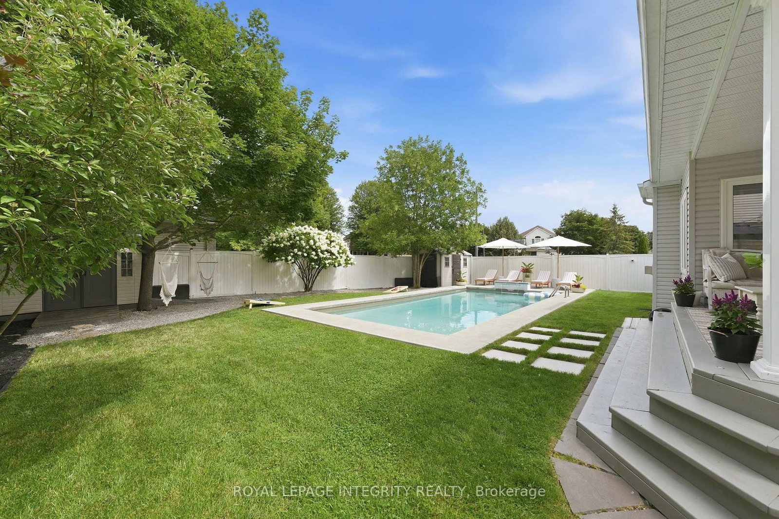 125 West Ridge Drive • Ottawa, ON photo 43