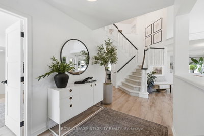 125 West Ridge Drive • Ottawa, ON photo 5