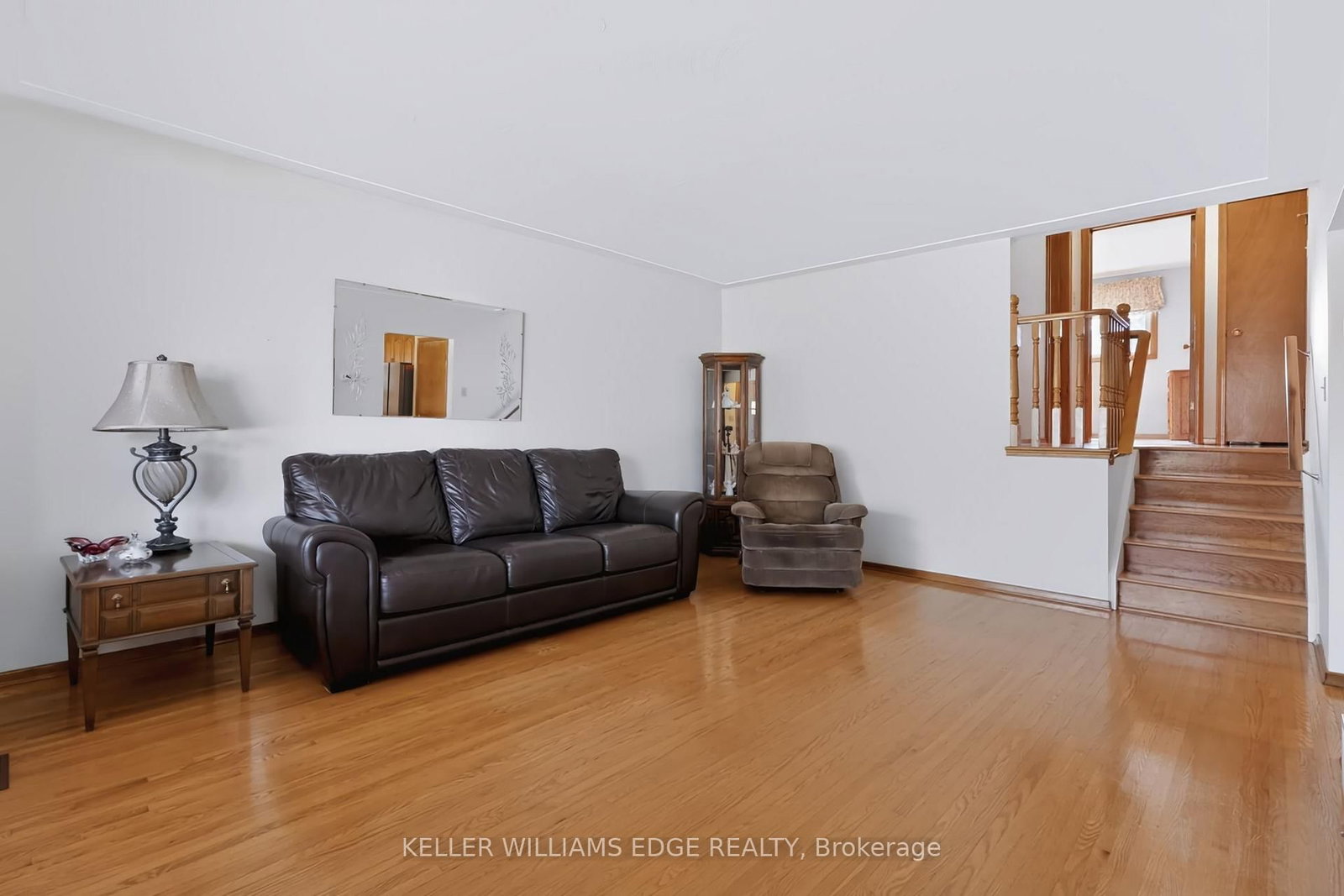 35 Burrwood Drive • Hamilton, ON photo 17