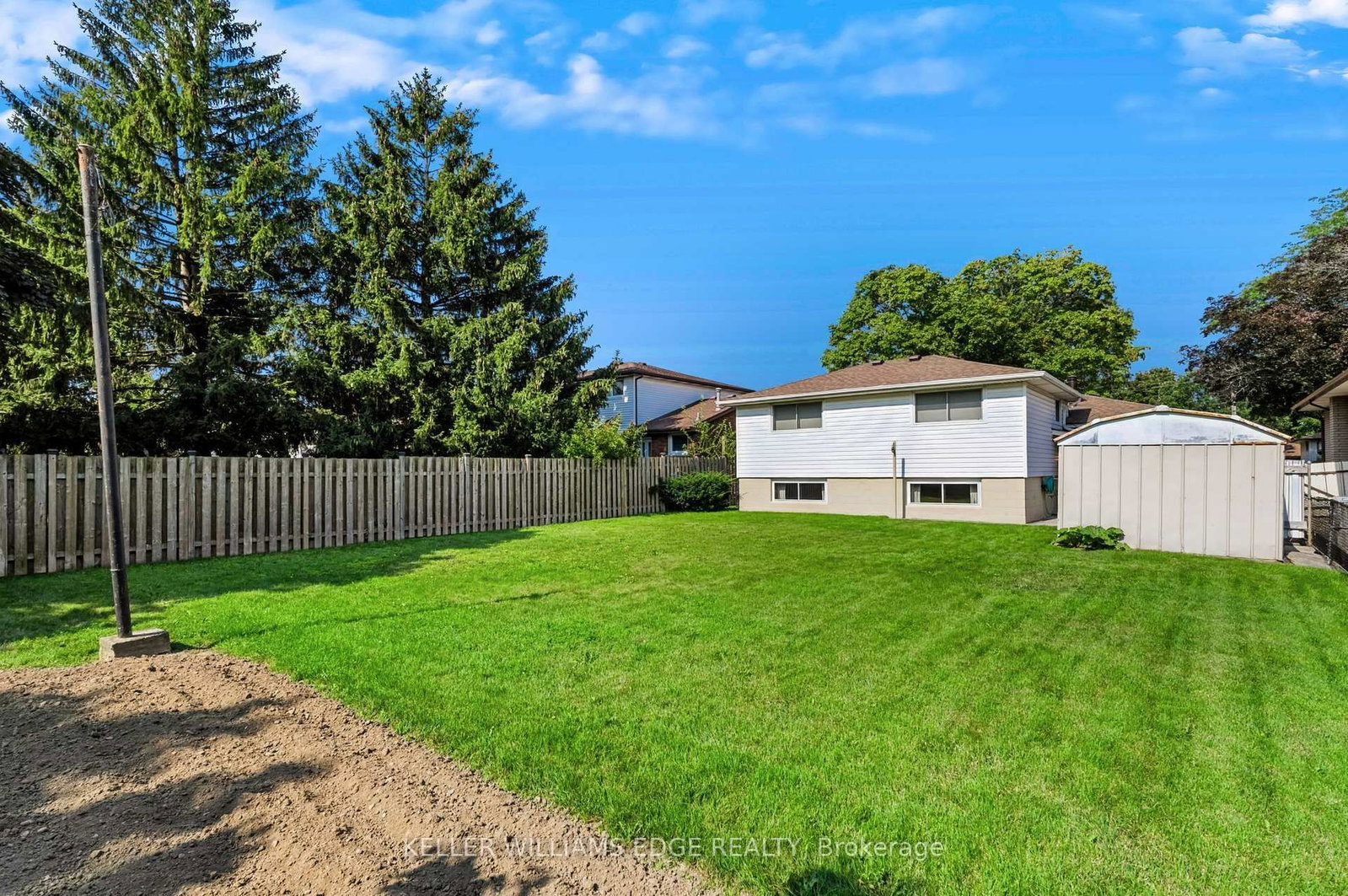 35 Burrwood Drive • Hamilton, ON photo 47