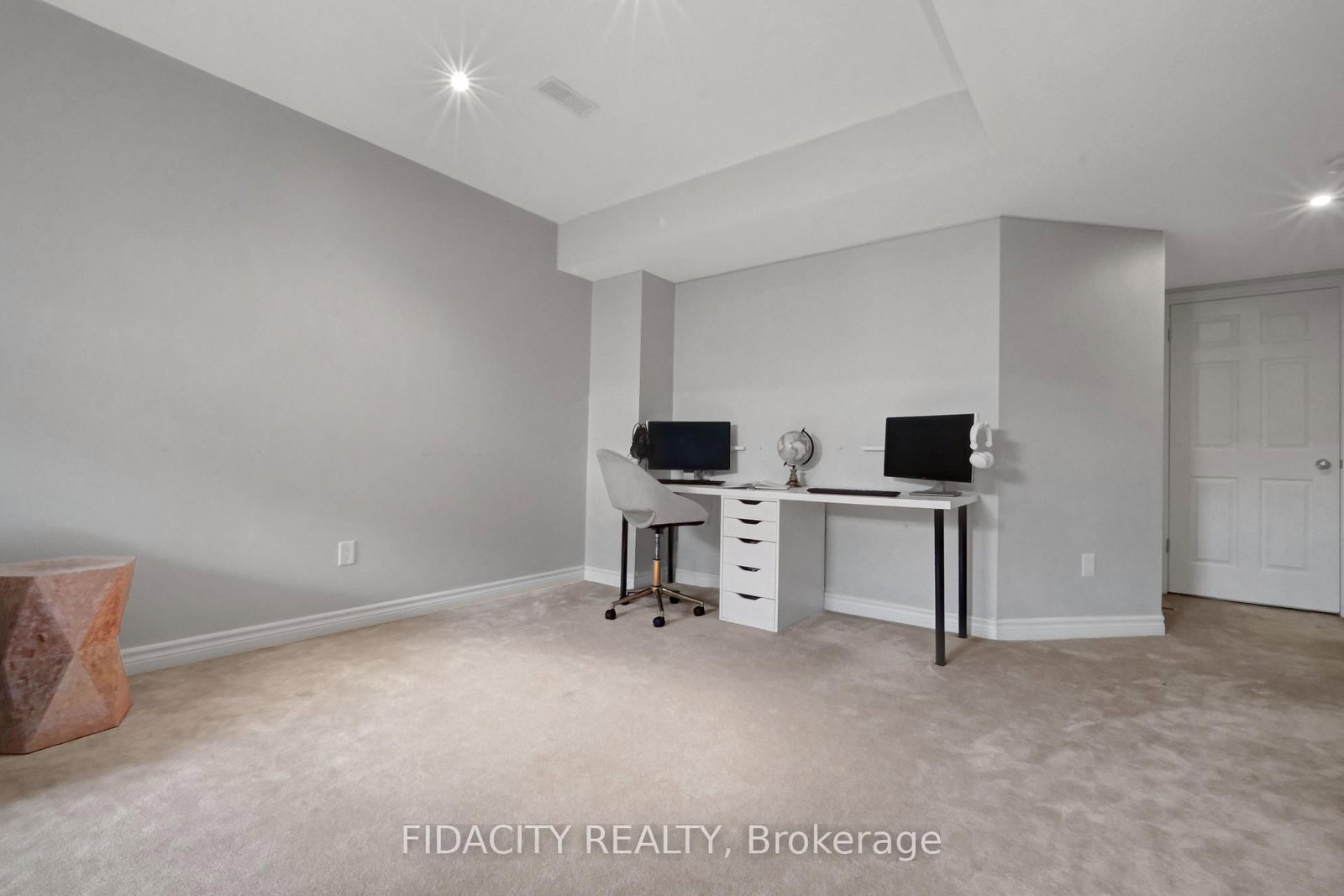 380 Goldenbrook Way • Ottawa, ON photo 24