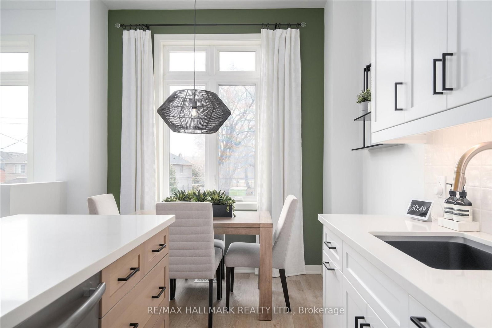 53 Wood Street E • Hamilton, ON photo 11