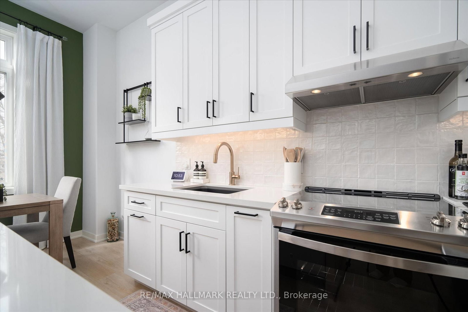 53 Wood Street E • Hamilton, ON photo 14