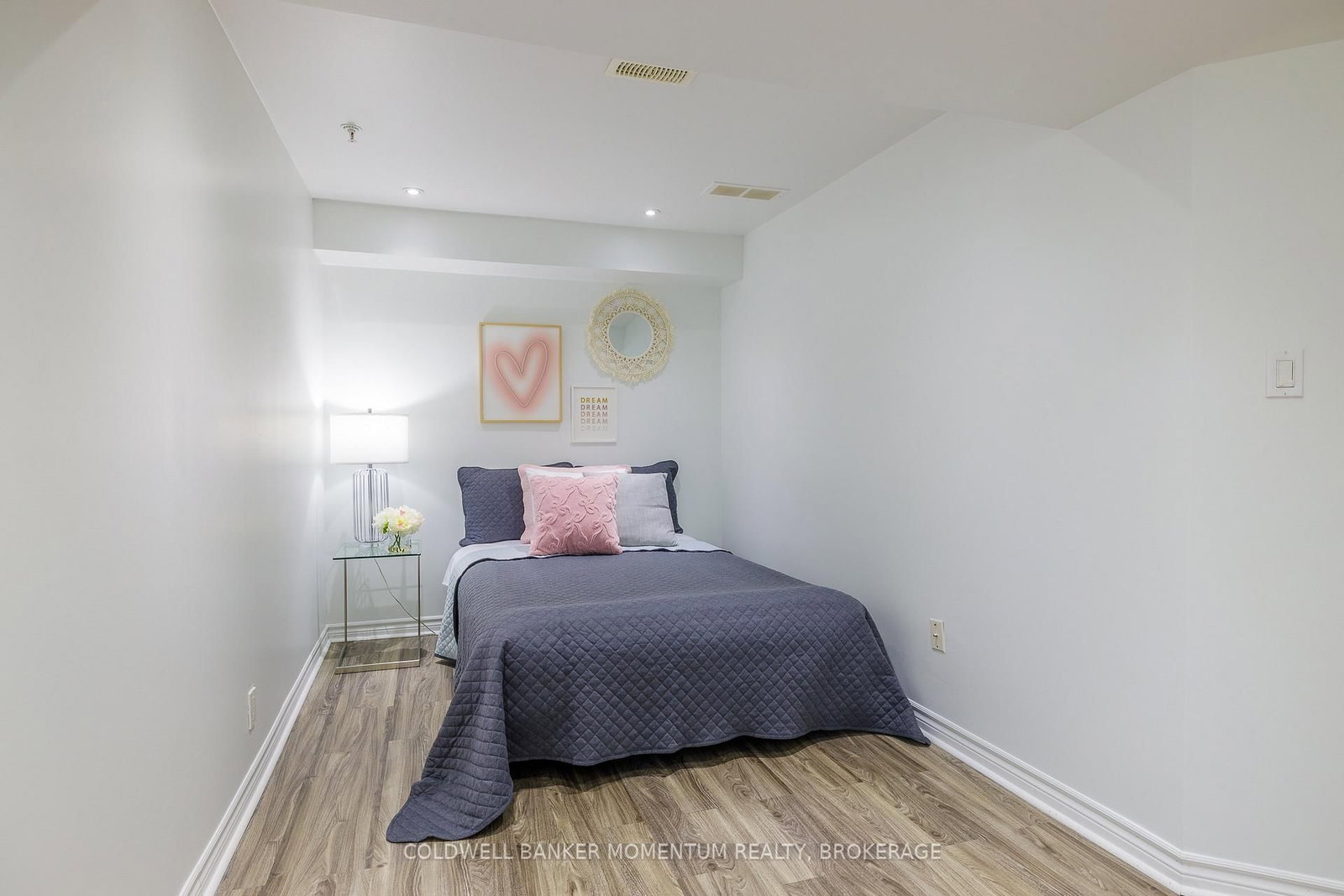 1 HILTS Court • St. Catharines, ON photo 18