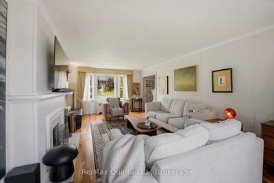 271 Bridge Street East • Belleville, ON photo 9