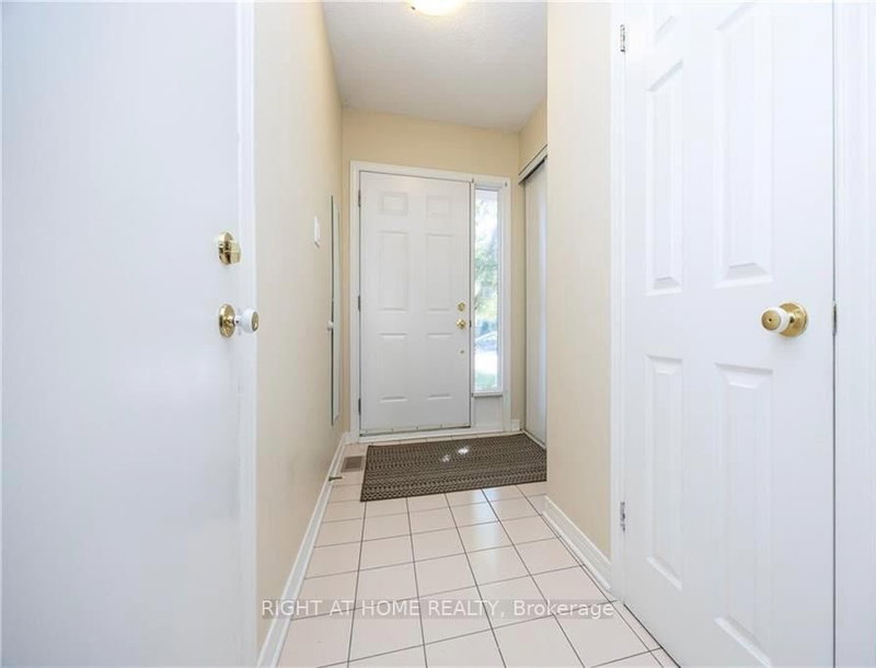 21 Grenadier Way