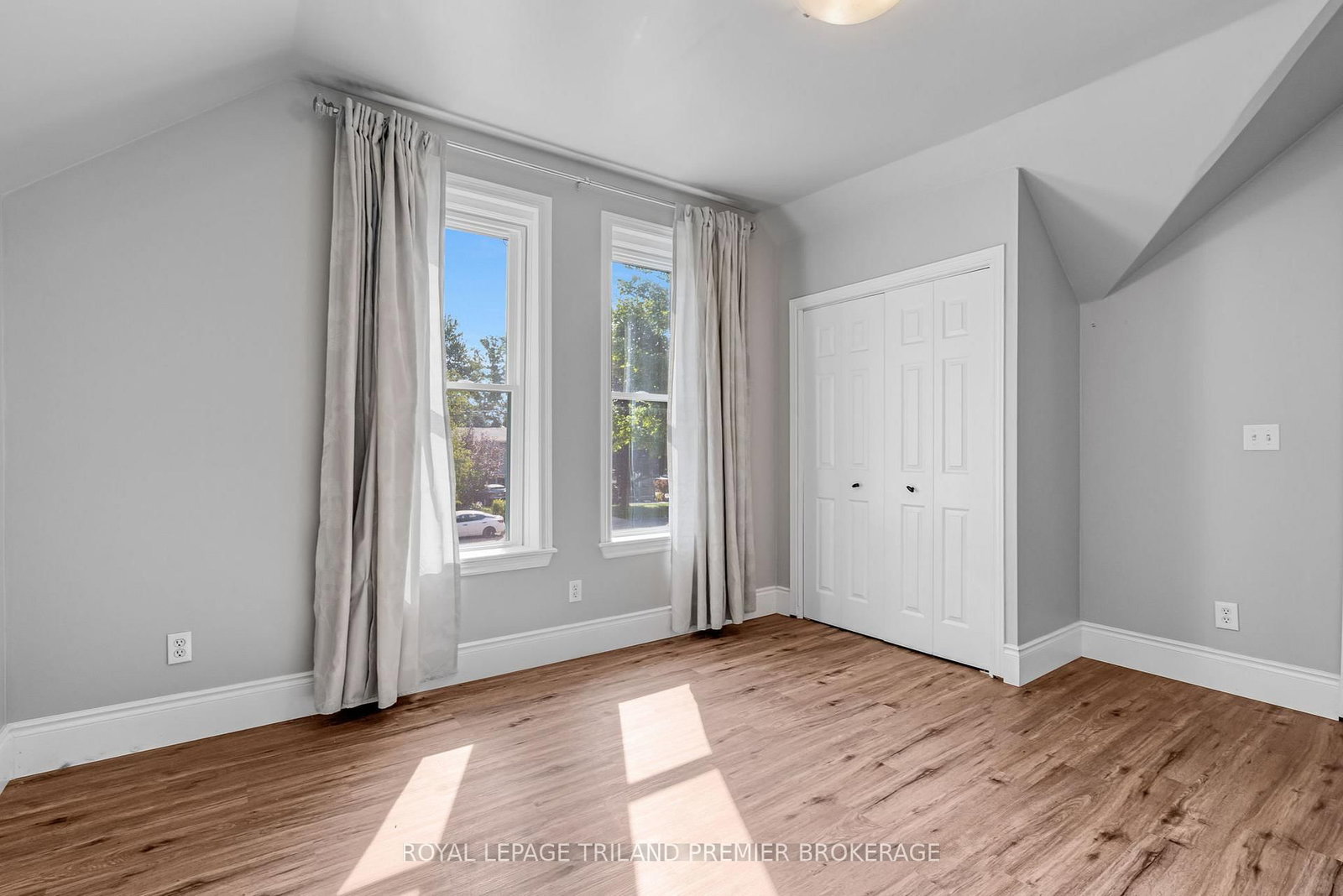 180 Alma Street • St. Thomas, ON photo 24
