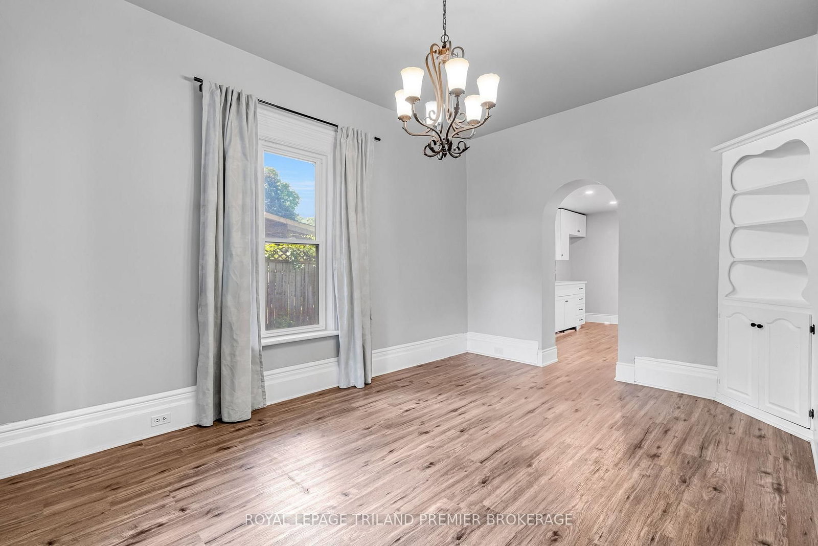 180 Alma Street • St. Thomas, ON photo 9