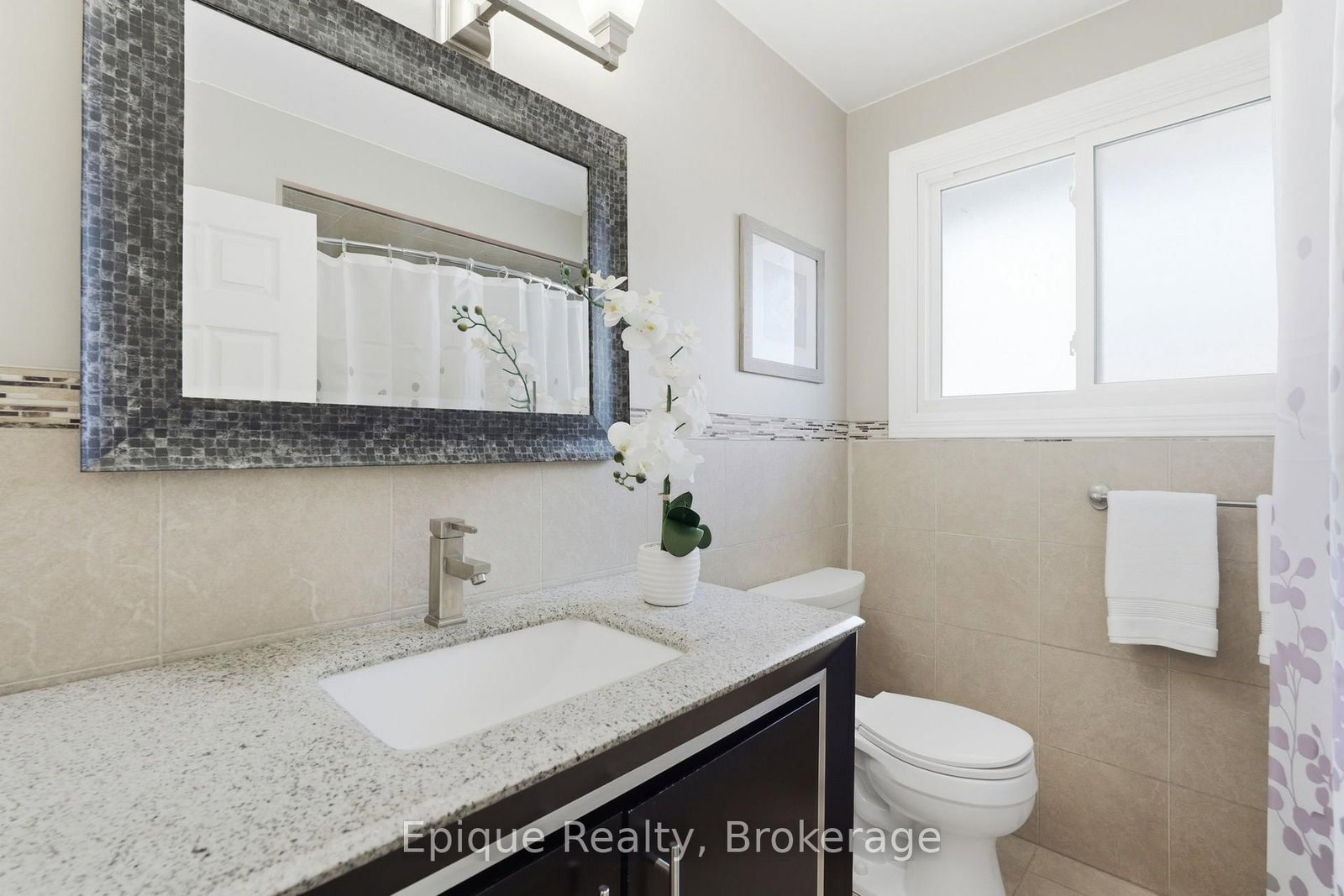 24 Brae Crest Drive • Hamilton, ON photo 16