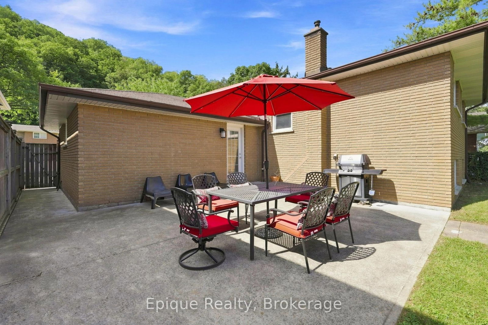 24 Brae Crest Drive • Hamilton, ON photo 32