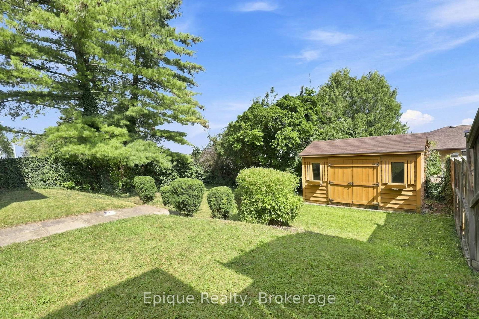 24 Brae Crest Drive • Hamilton, ON photo 33