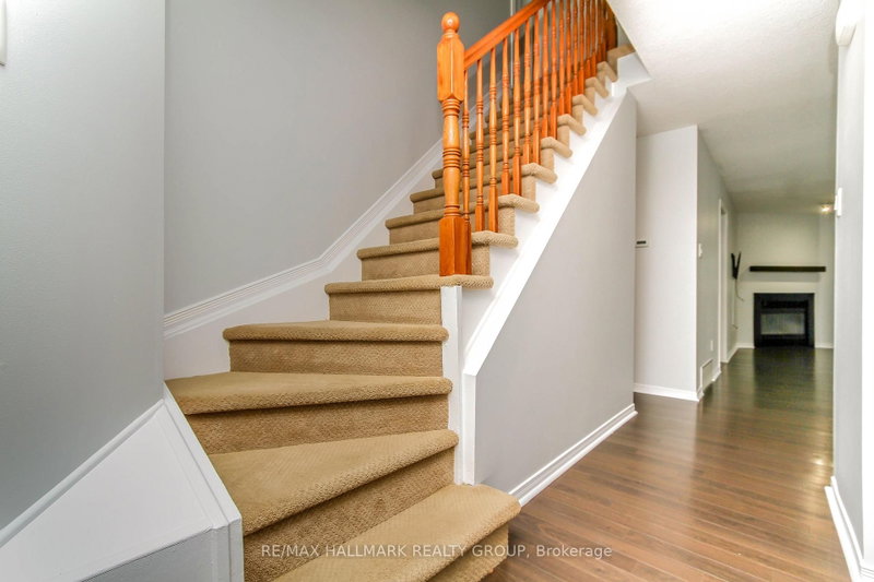 25 Wildpine Court