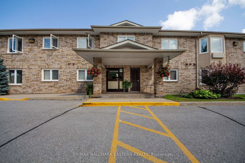 202 - 878 Armour Road