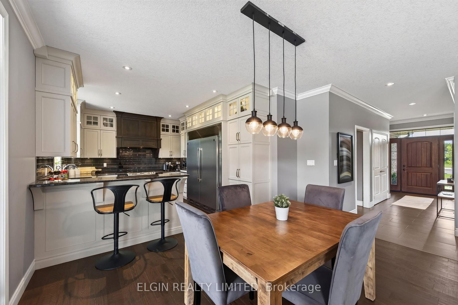 26 Blossom Ridge • Central Elgin, ON photo 10