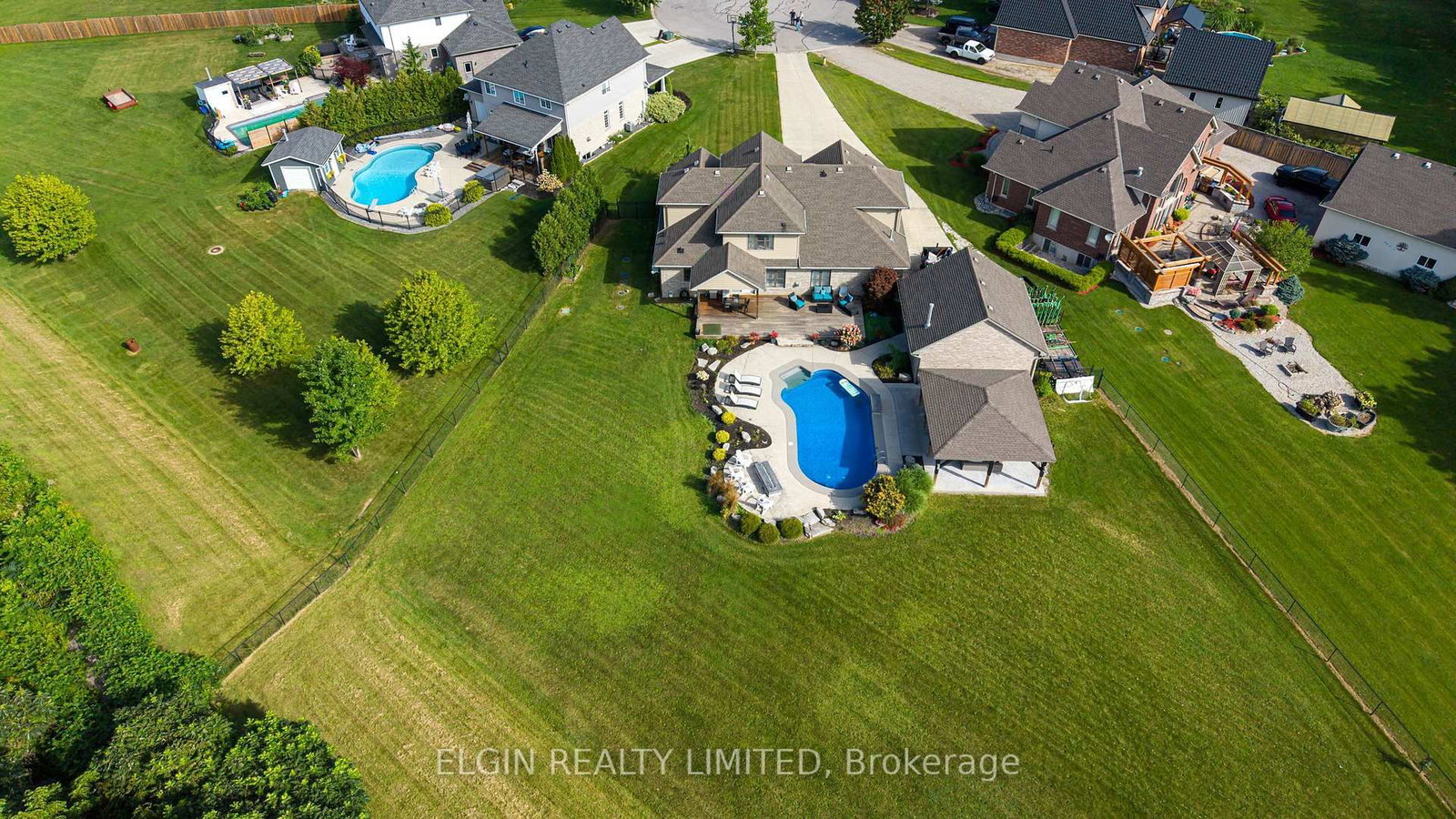26 Blossom Ridge • Central Elgin, ON photo 45
