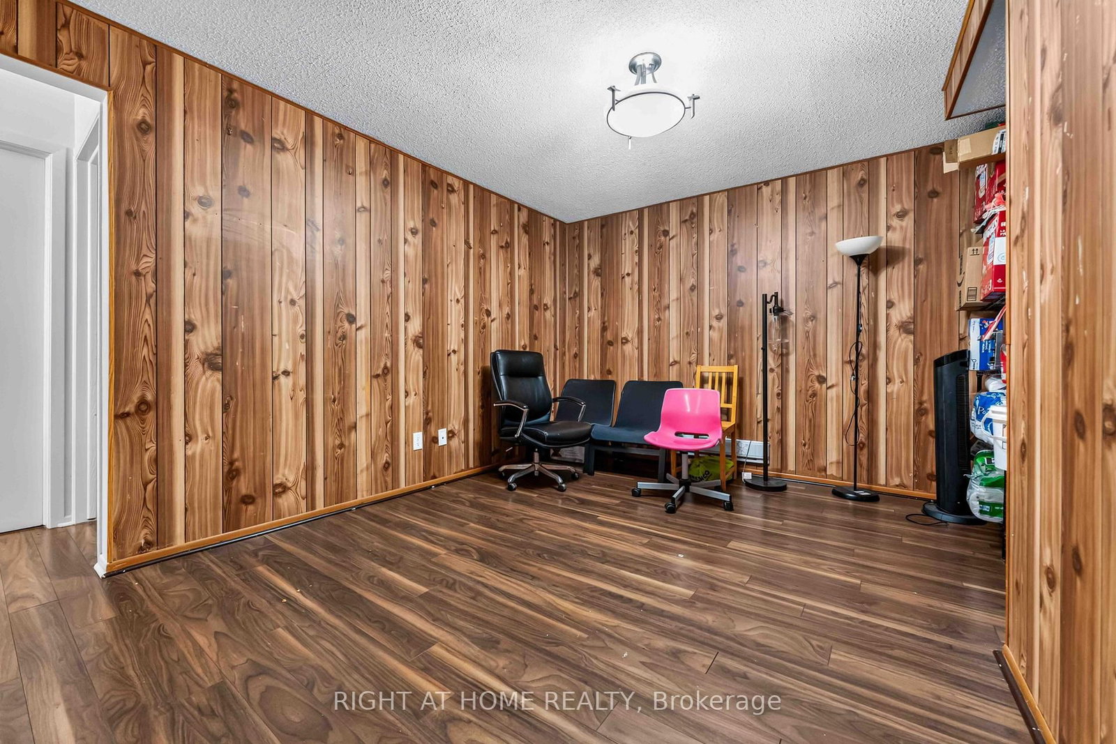 13 BANNER Road • #C • Ottawa, ON photo 18