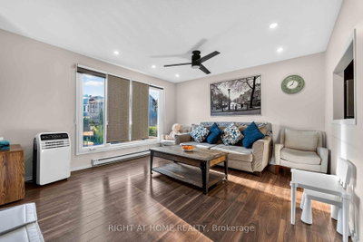13 BANNER Road • #C • Ottawa, ON photo 8