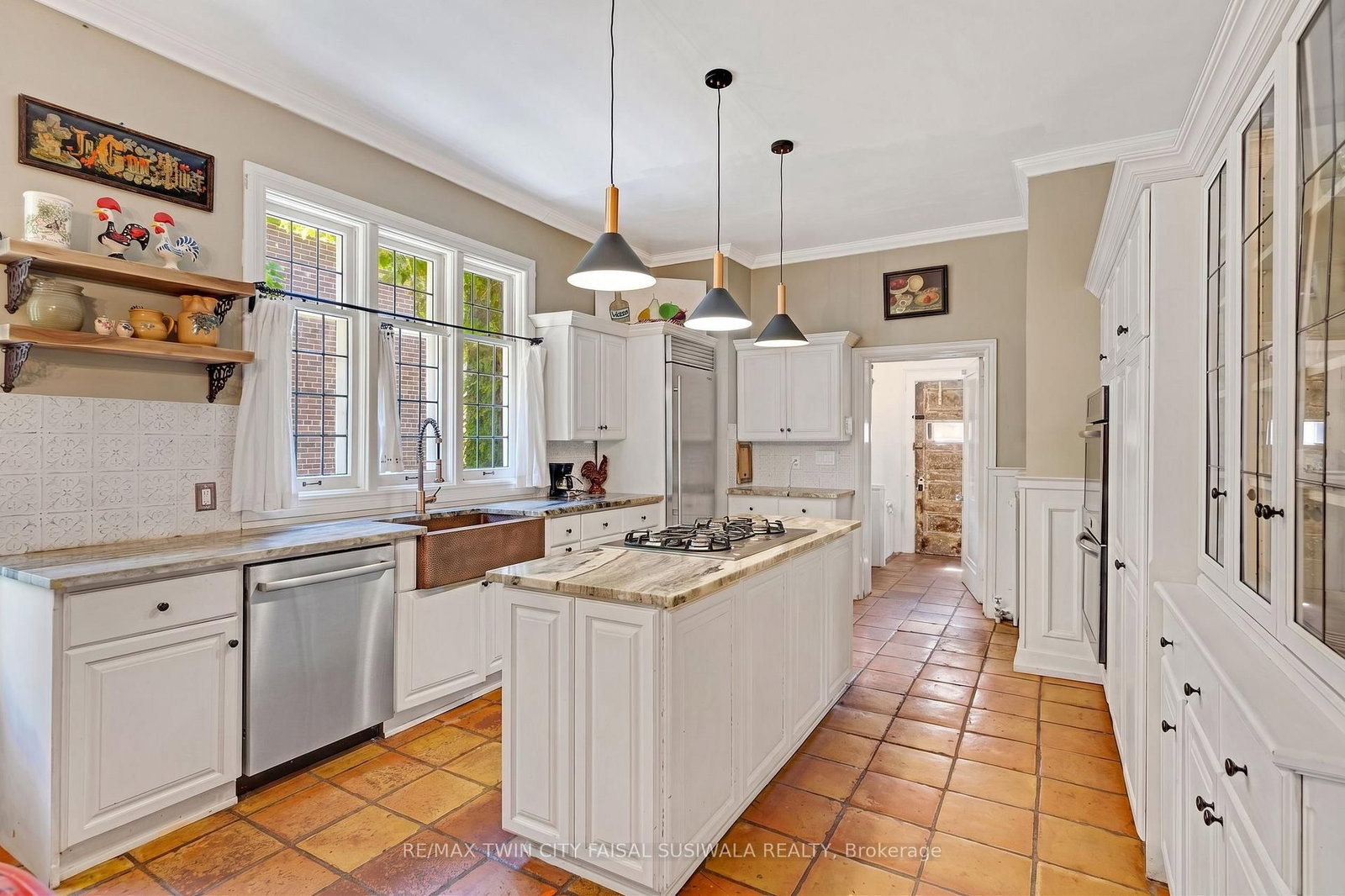 122 Dufferin Avenue • Brantford, ON photo 25
