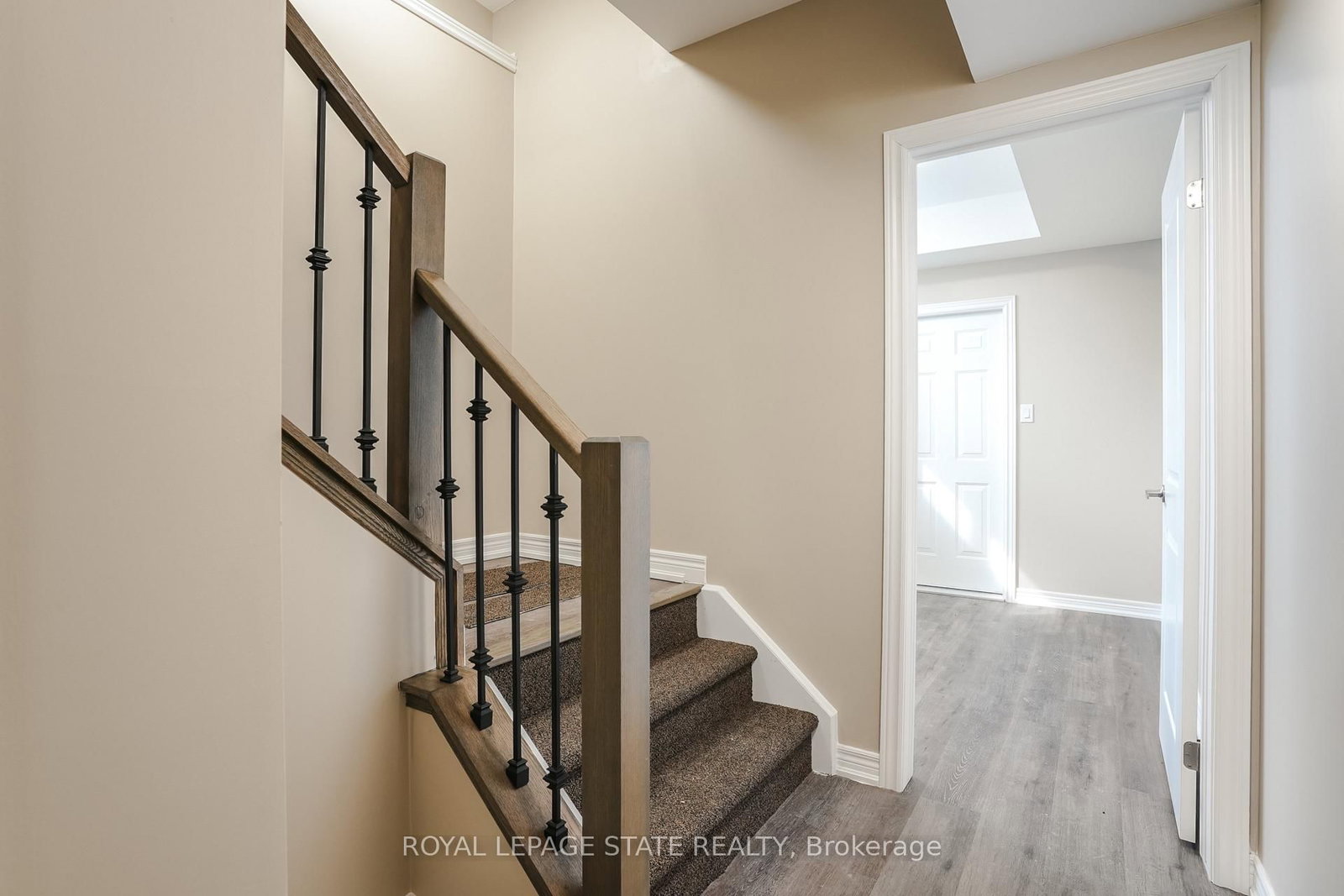 B - 183 Rykert Street, St. Catharines 3