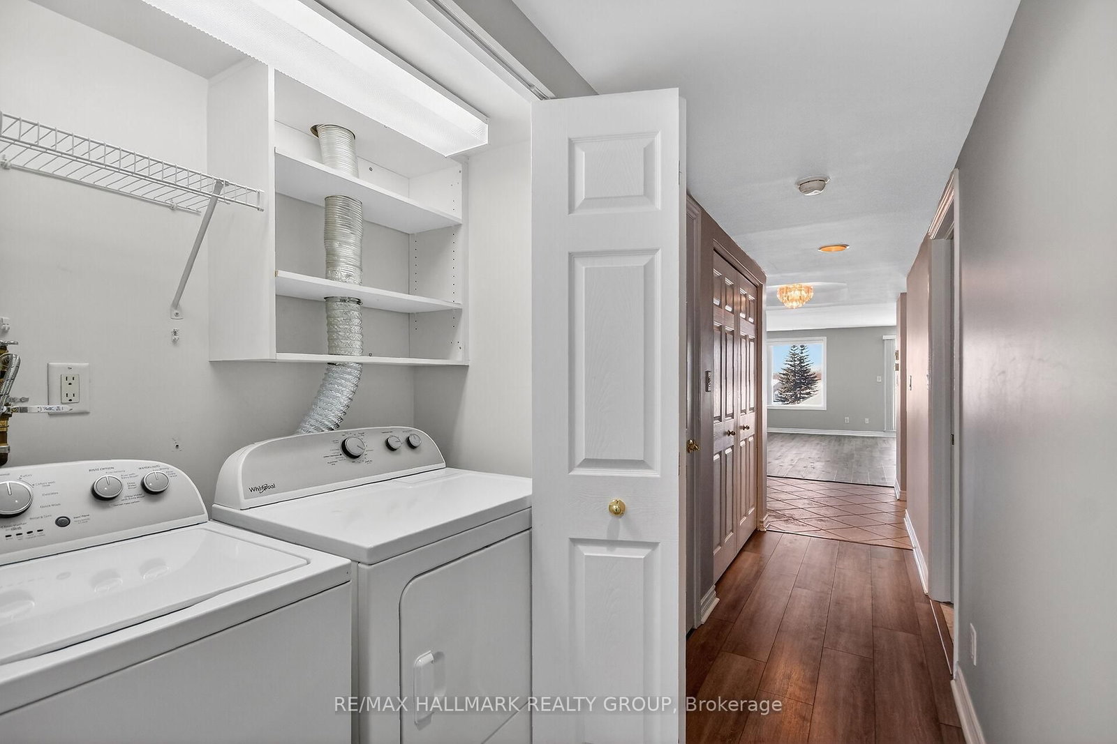 51 Robson Court • #2B • Ottawa, ON photo 28