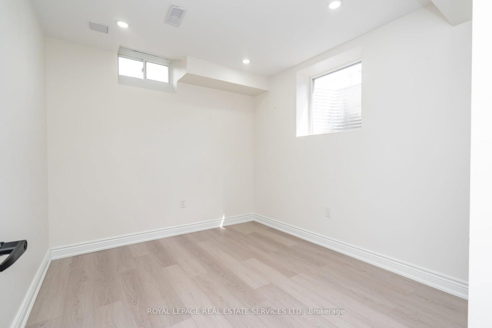 166 Deerpath Drive • #72 • Guelph, ON photo 38