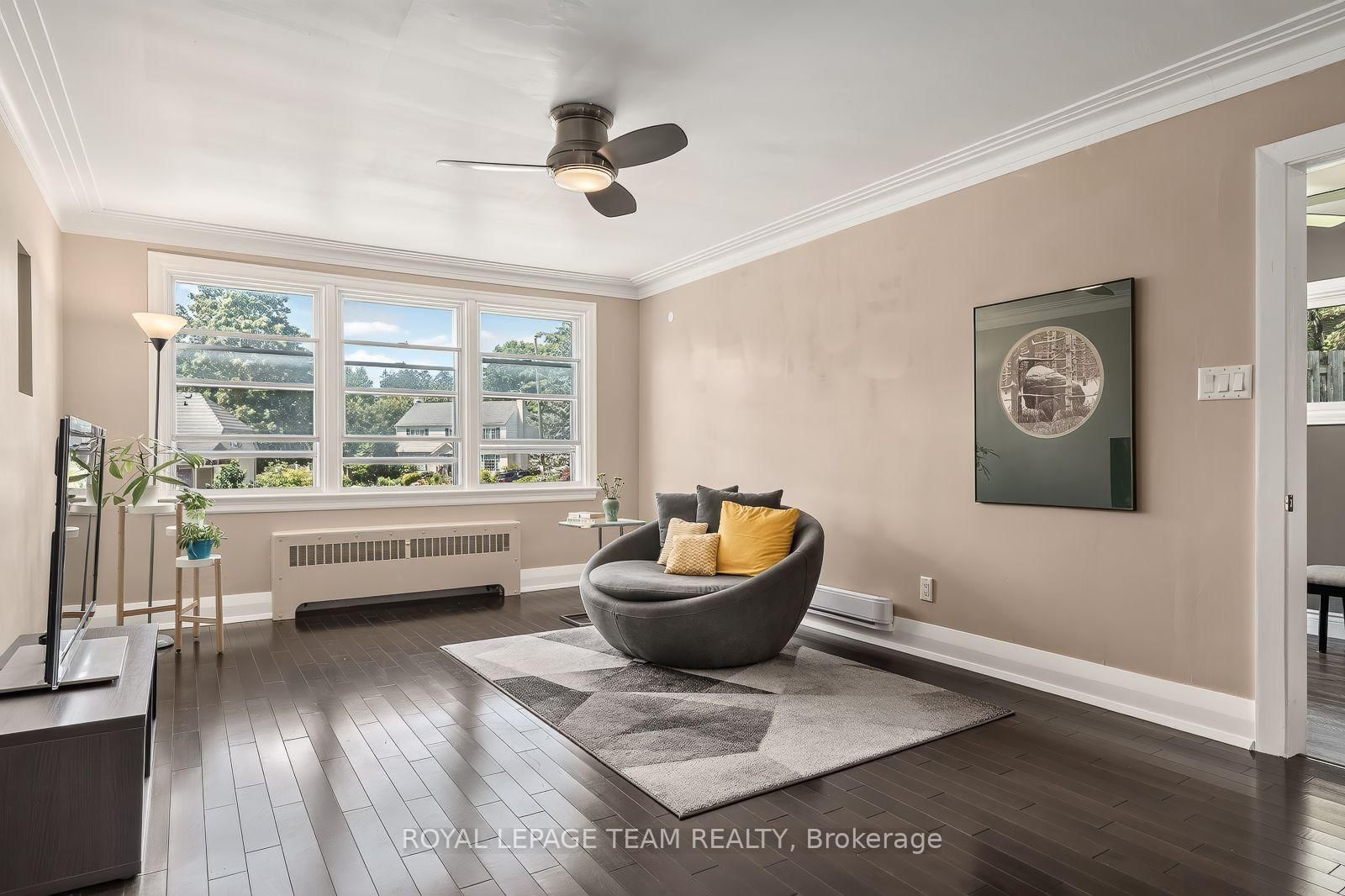 111 Ivy Crescent • Ottawa, ON photo 12