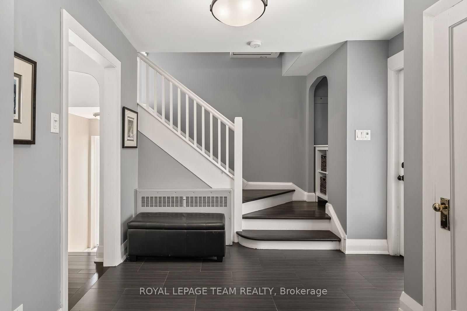 111 Ivy Crescent • Ottawa, ON photo 17
