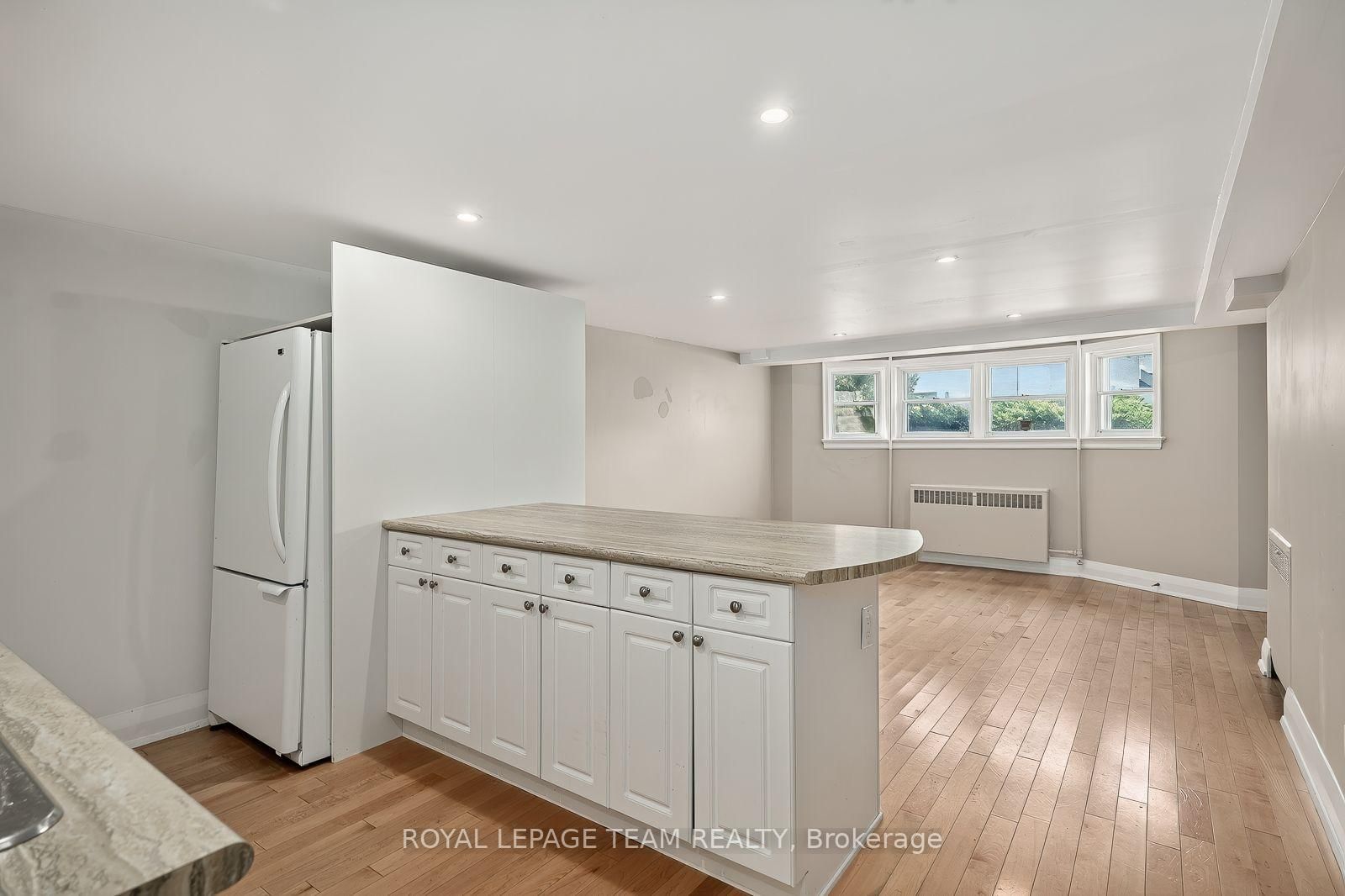 111 Ivy Crescent • Ottawa, ON photo 34