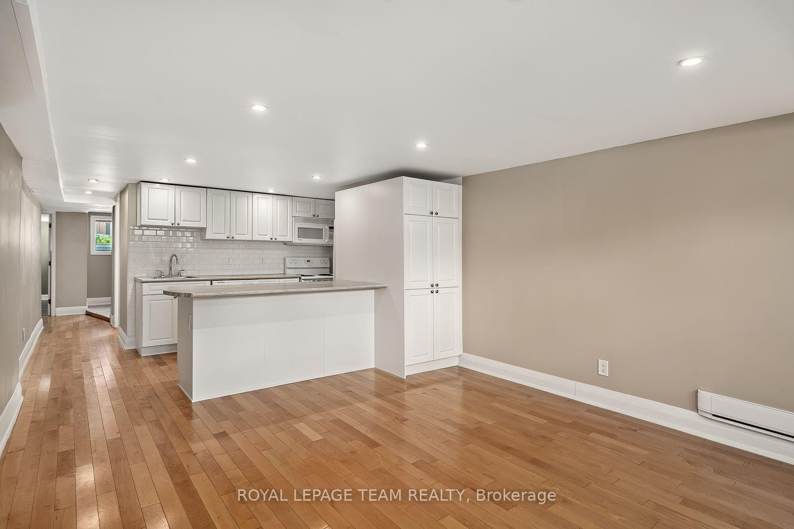 111 Ivy Crescent • Ottawa, ON photo 35