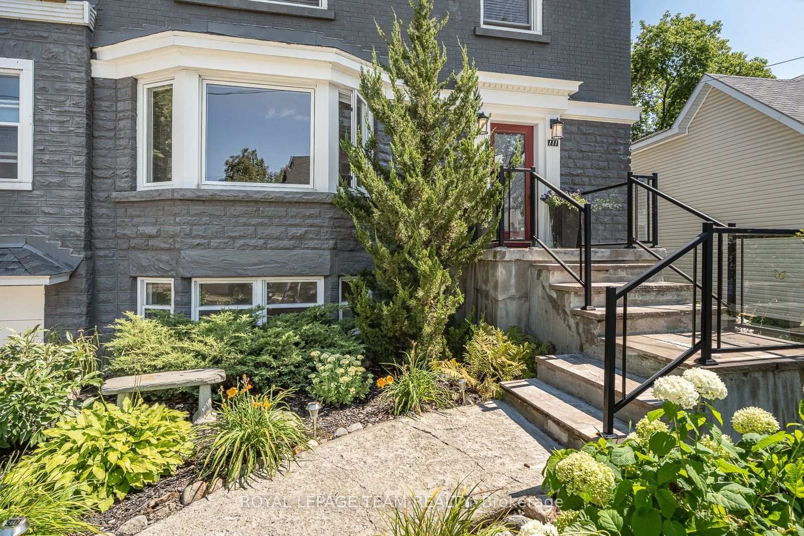 111 Ivy Crescent • Ottawa, ON photo 39