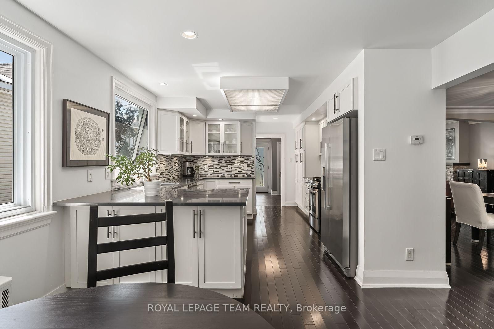 111 Ivy Crescent • Ottawa, ON photo 8
