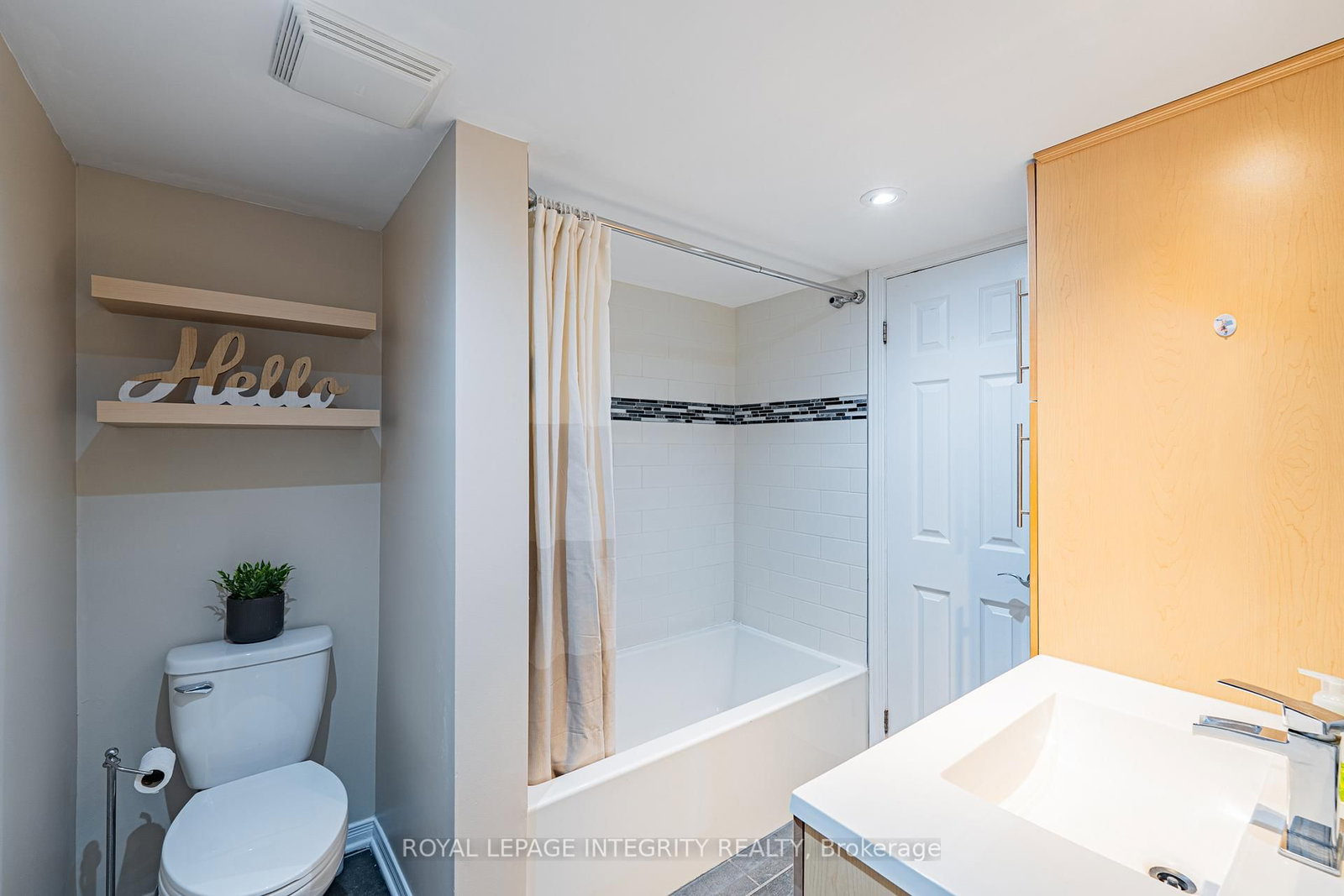 222 Russell Avenue • #103 • Ottawa, ON photo 19