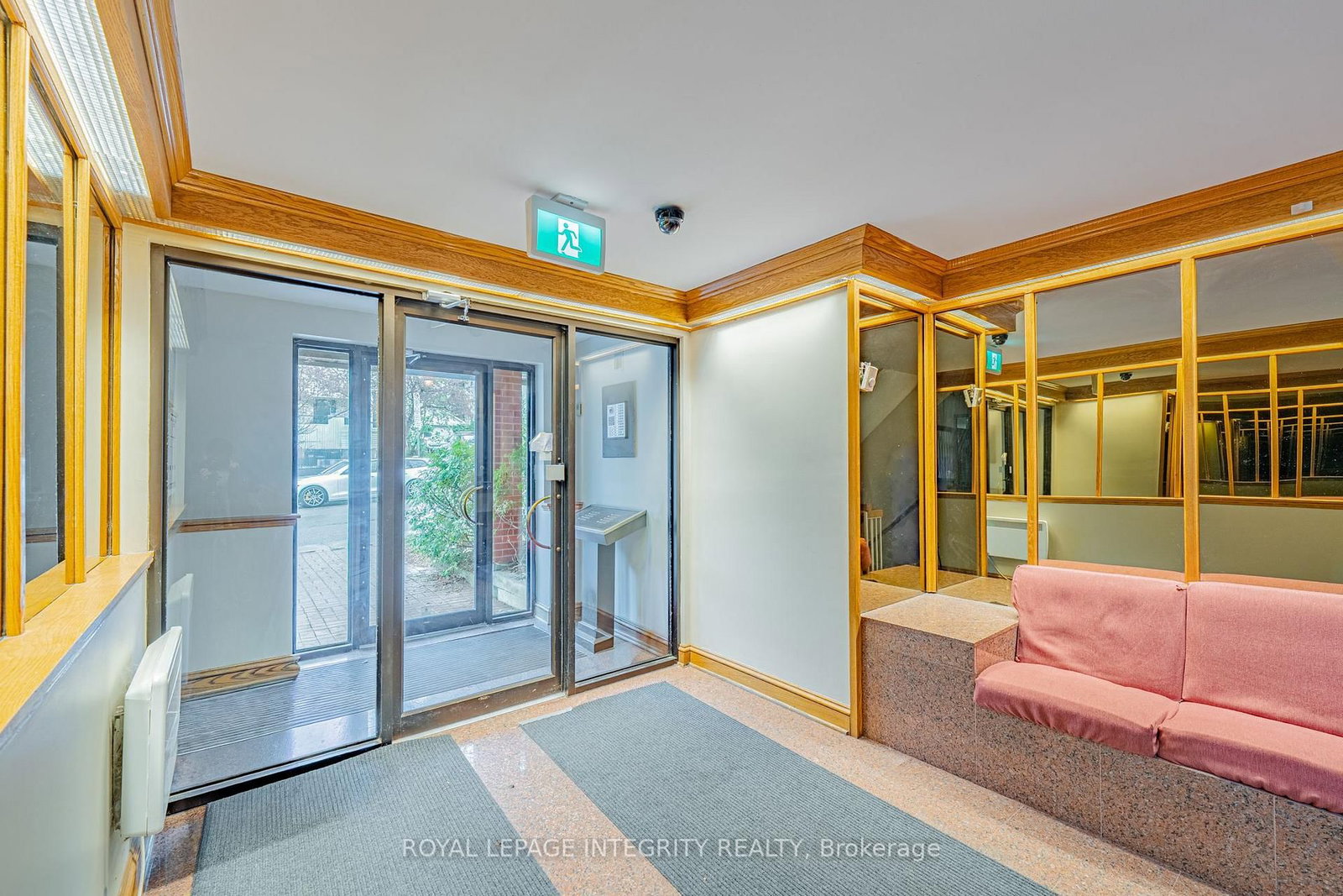 222 Russell Avenue • #103 • Ottawa, ON photo 26