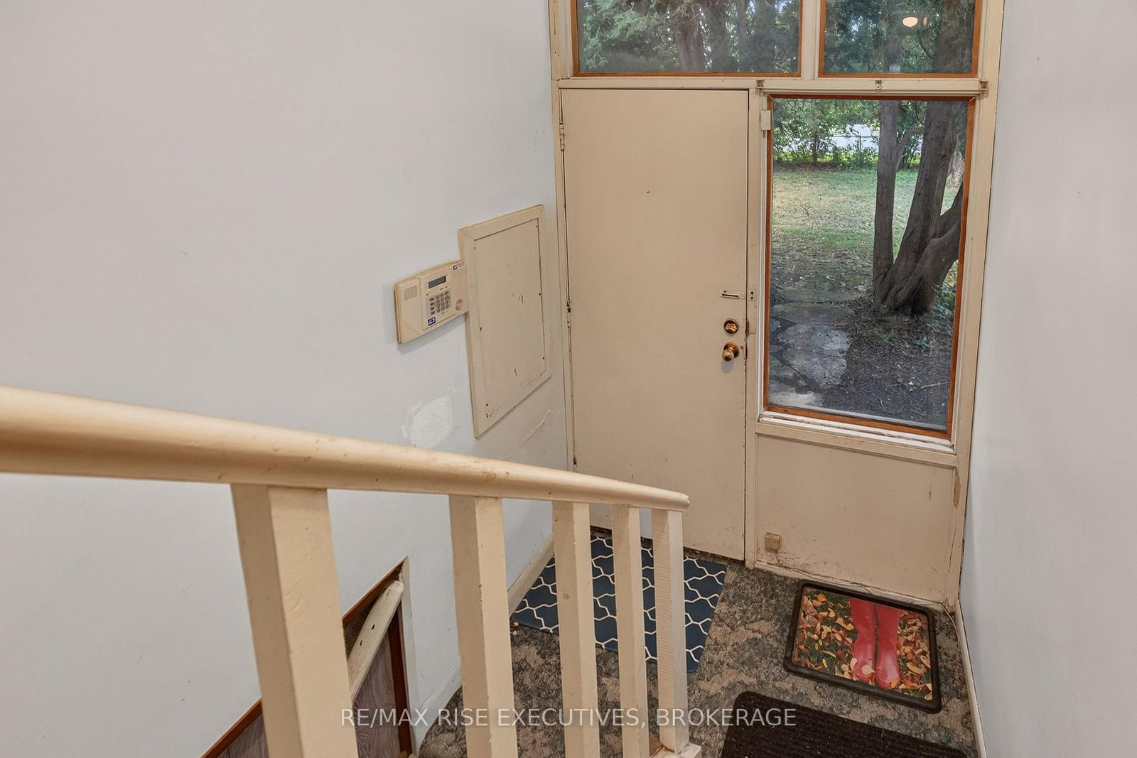18 Dalgleish Avenue • Kingston, ON photo 19